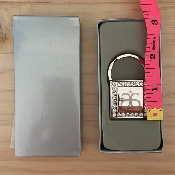 ARBONNE LOGO’D silver bling key ring, NWT - Picture 2 of 2
